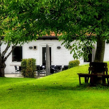 Nell-Breuning-Hotel Herzogenrath Exterior photo
